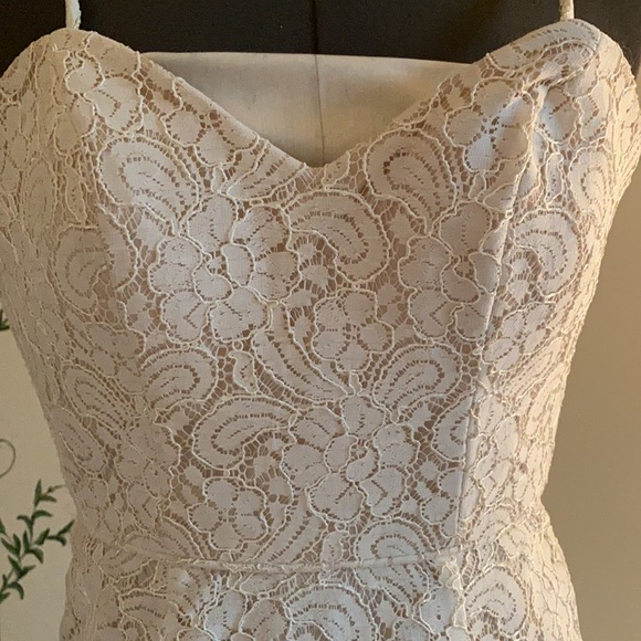 BHLDN wedding dress, never worn - Picture 2 of 8